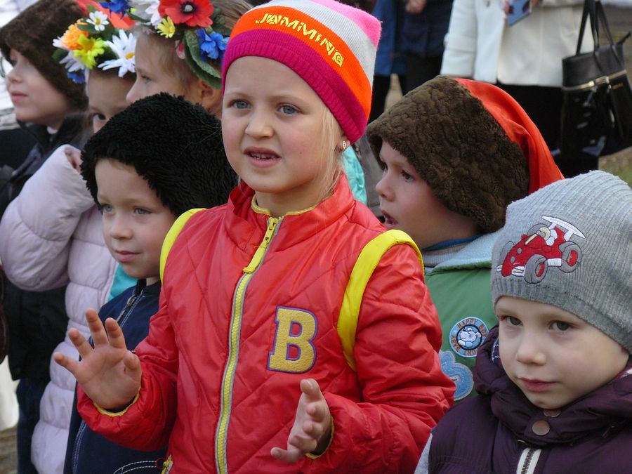 дитячих майданчиків – побільшало. Зображення 5