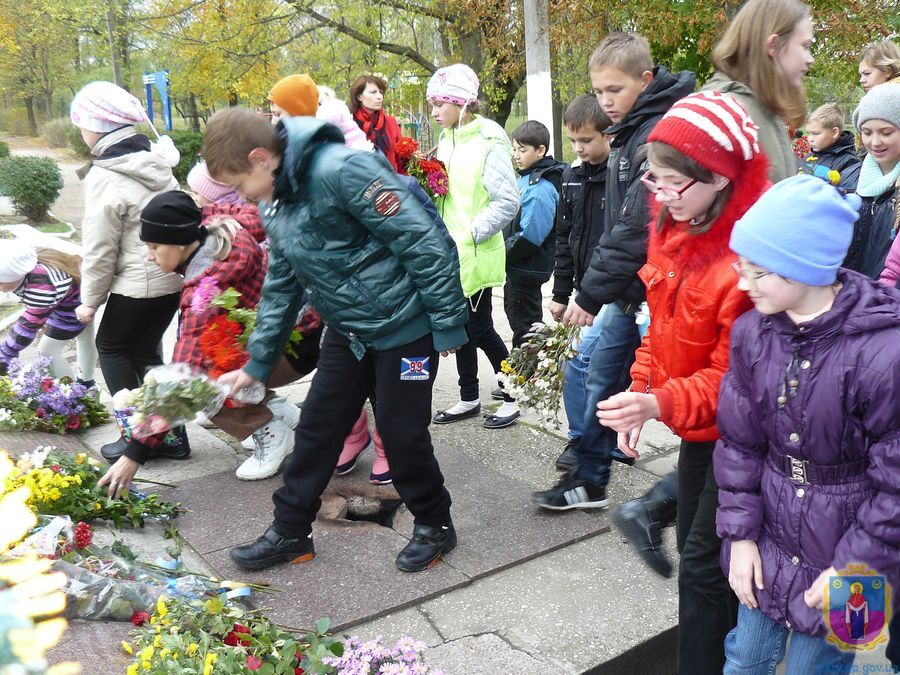 покров відзначив 72-у річницю звільнення україни від фашистських загарбників. Зображення 1