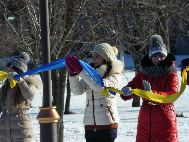 день соборності відзначили флешмобом та патріотичним настроєм. Зображення 2