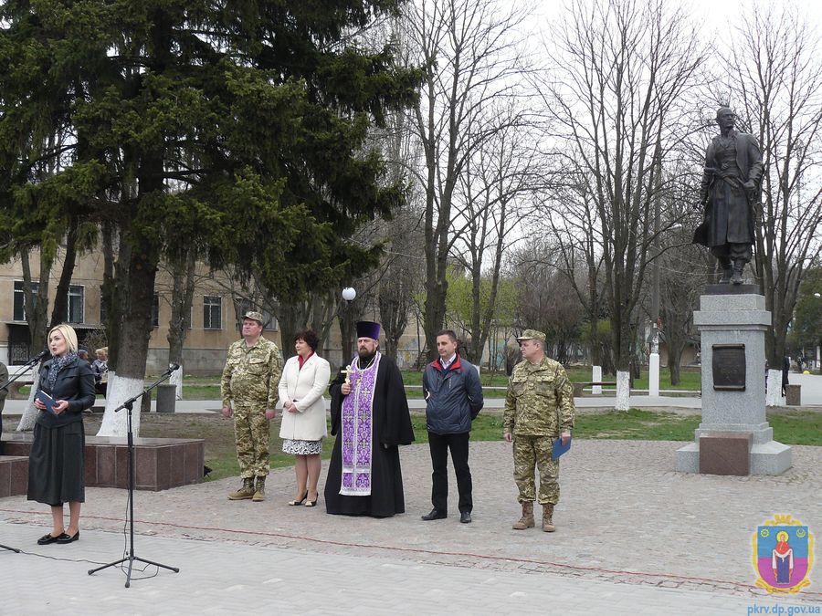 призовників урочисто провели до лав збройних сил україни. Зображення 3