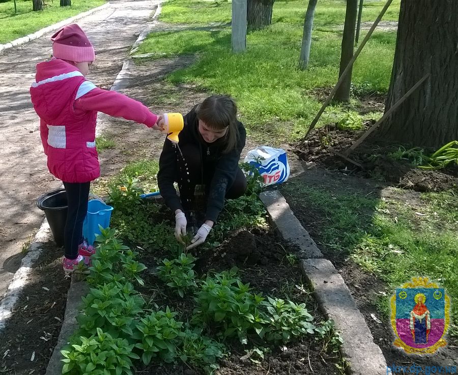 у чистий четвер впорядковуємо місто. Зображення 10