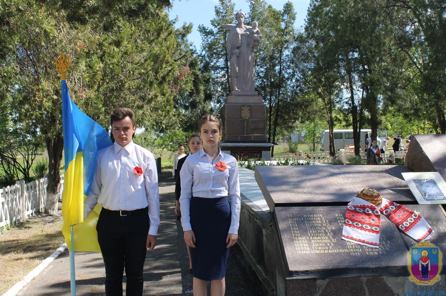 свято зі сльозами на очах. Зображення 12