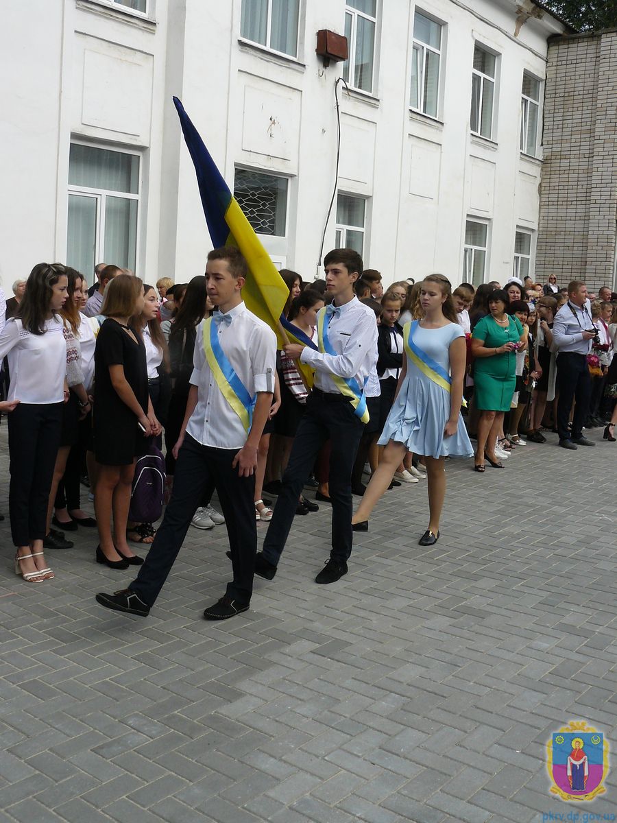 для школярів покрова пролунав перший дзвінок. Зображення 10