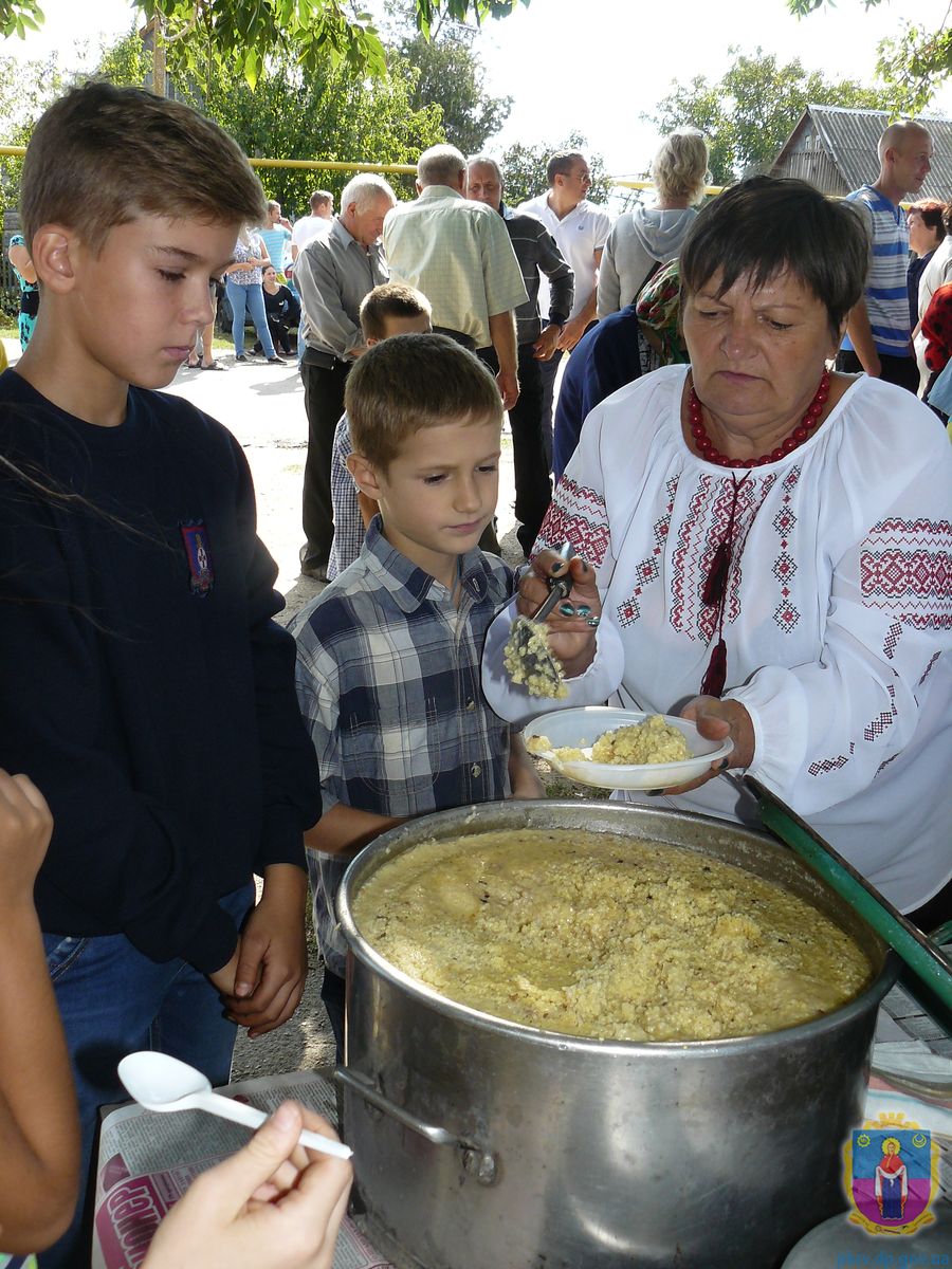 свято золотої осені й щедрого врожаю. Зображення 10