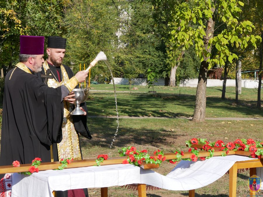 у покрові освятили хрест на місці будівництва майбутнього православного храму. Зображення 2